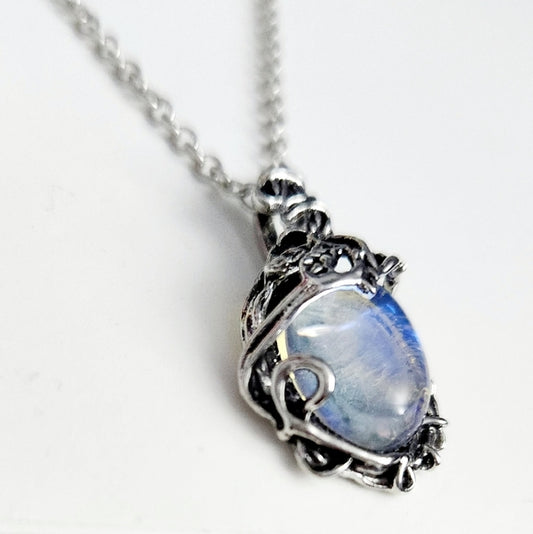 Retro Moonstone Necklace